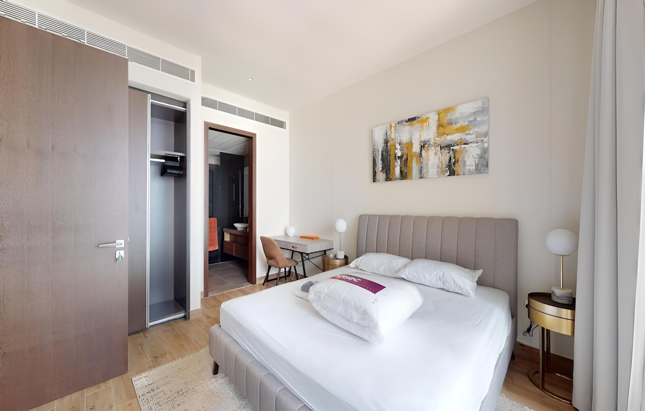 Dubai Marina - Jumeirah Living Marina Gate 3 3804