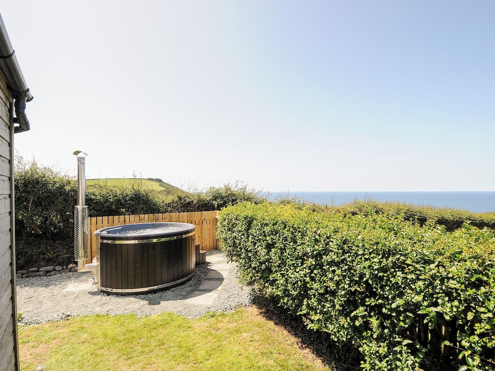 Lundy View Chalet