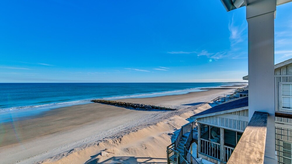 Incredible Oceanfront Retreat In Pawleys Island With Private Dock On Creek 4 Bedroom Home by Peace Vacations