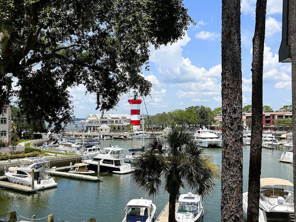 1033 Caravel Court at The Sea Pines Resort