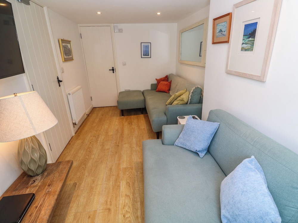 Cormorant Cottage