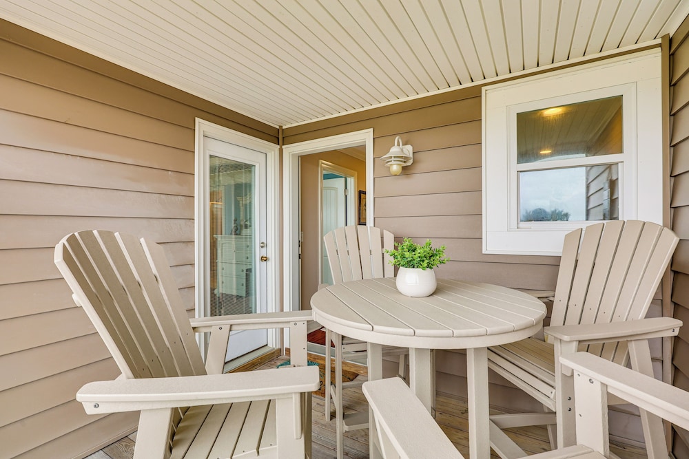 Steps to Beach: Gem w/ Views & Dock in Oak Island