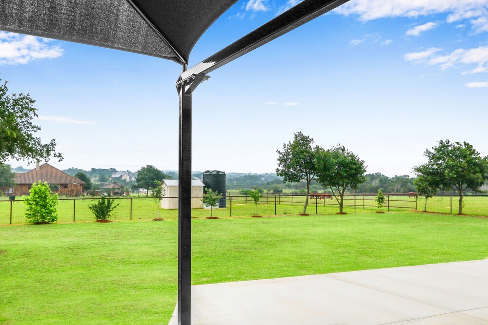 6A Ranch Luxury Meets Country!