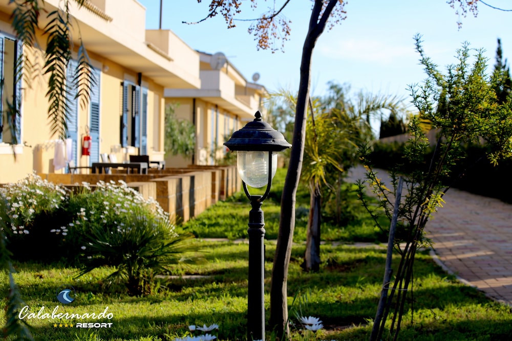 Calabernardo Resort