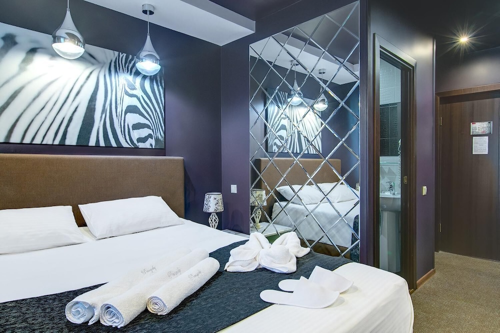 Hotel in Maryino