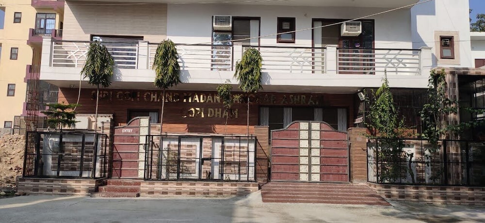 Gopi Dham By GRB