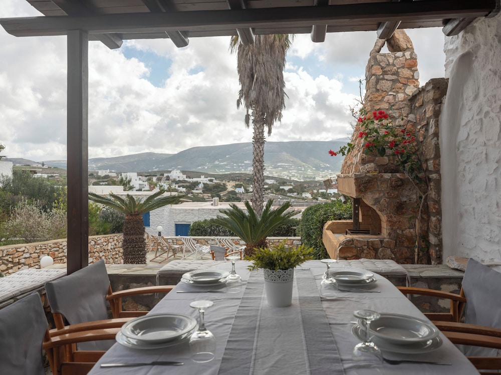 Paros' slice of Paradise