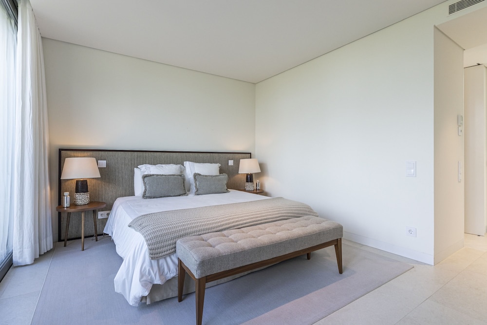 Troia Design Villa by Cadenzalux