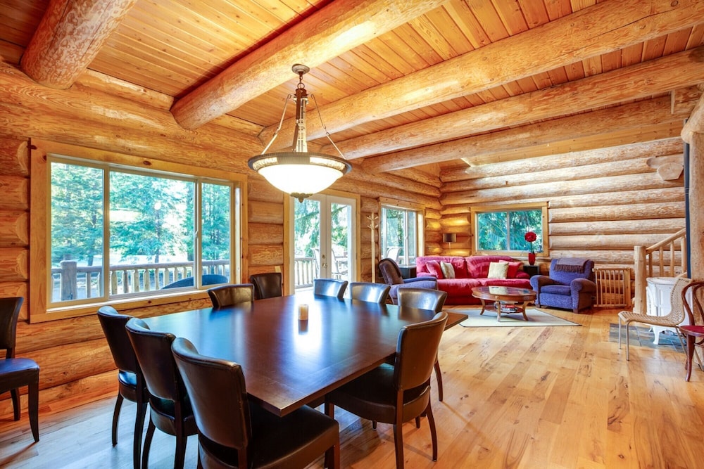 Mt Baker Lodging Cabin 61 - Sleeps 6 view 2