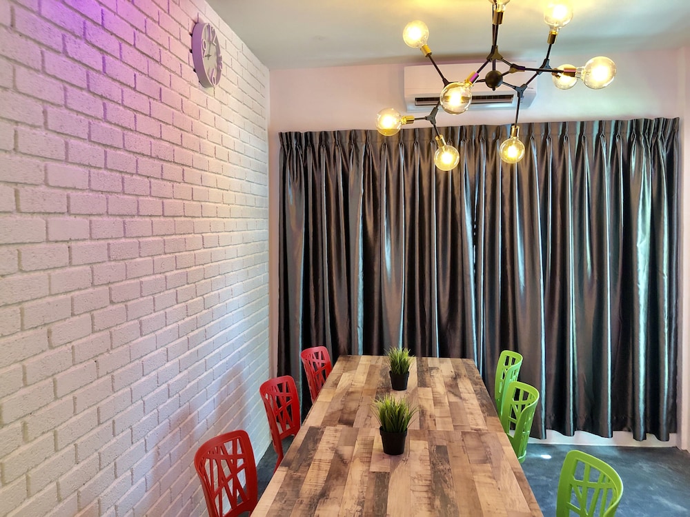 meeting & event spaces
