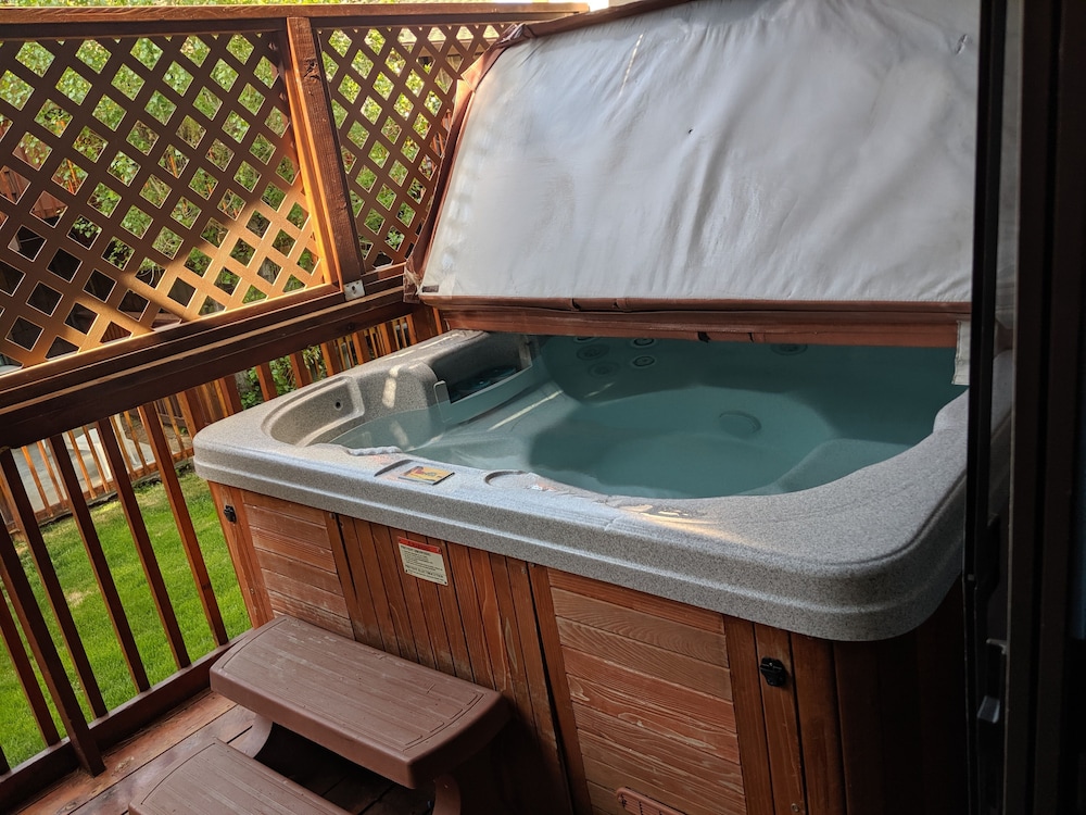 Snow Summit Townhouse Rentals & Sales