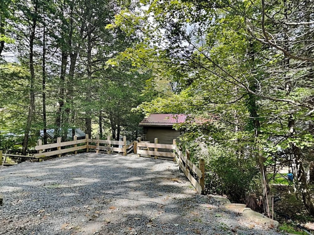 Somewhere by Taylor Made Deep Creek