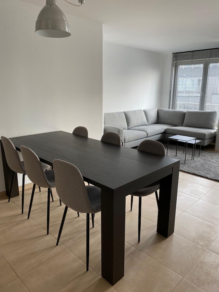 Huswell - Family Duplex Near Ostend Beach