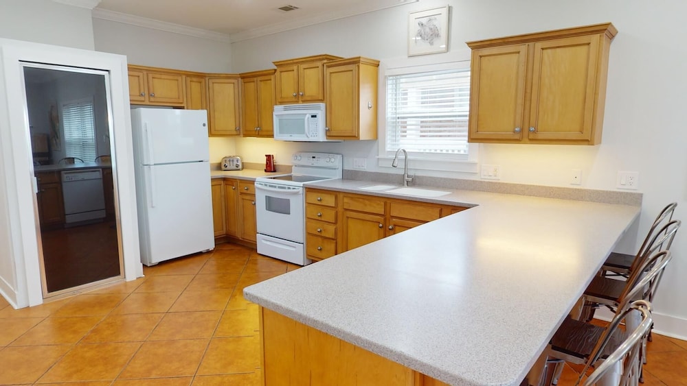 Oceanview A by Tybee Vacation Rentals