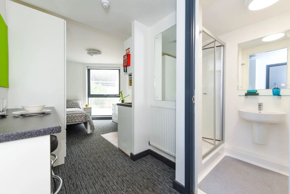 Studios and Ensuites at St James Point in Newcastle
