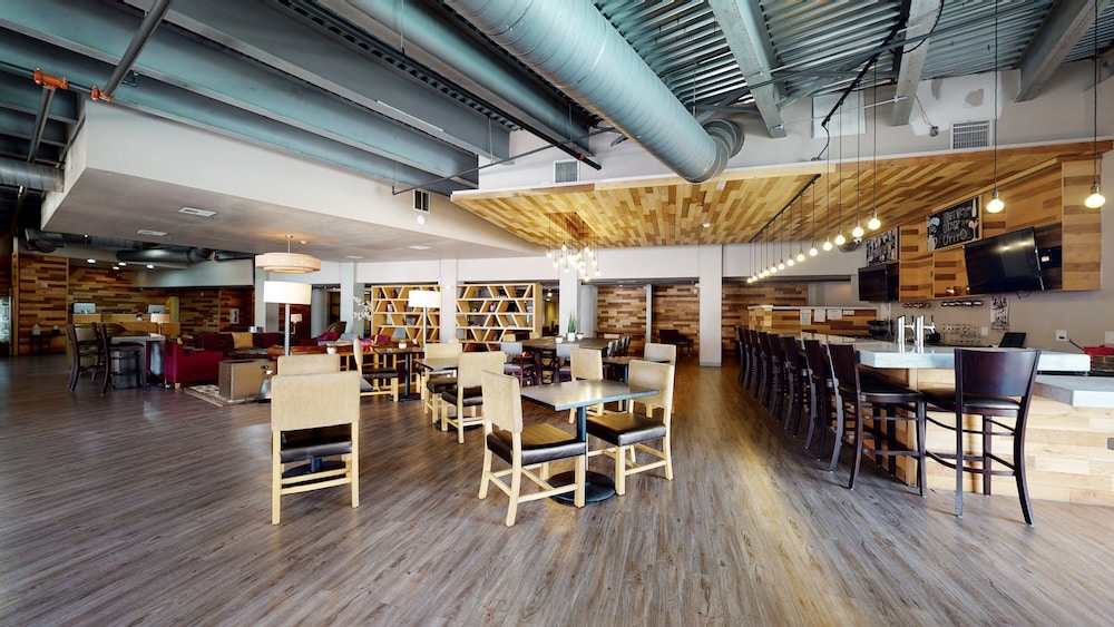 voco College Station Aggieland by IHG