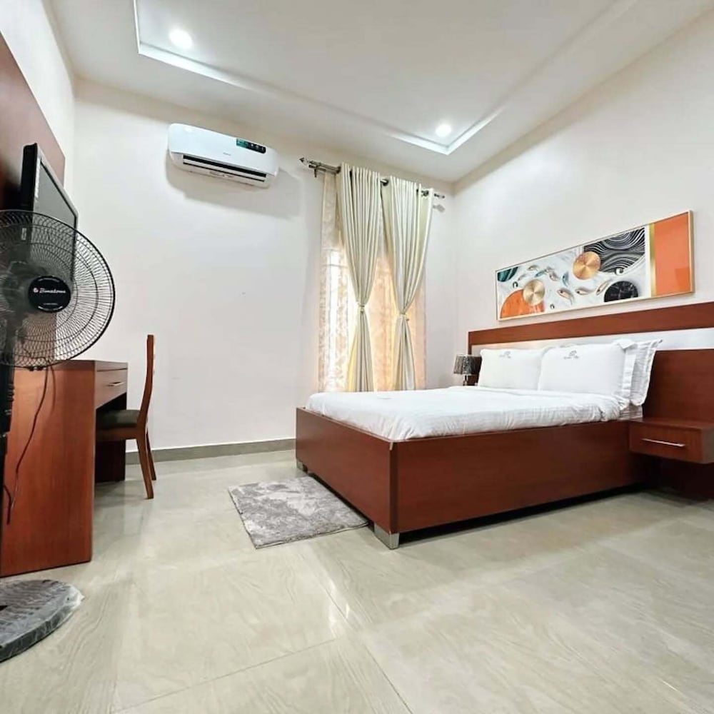 Uloobi Apartment