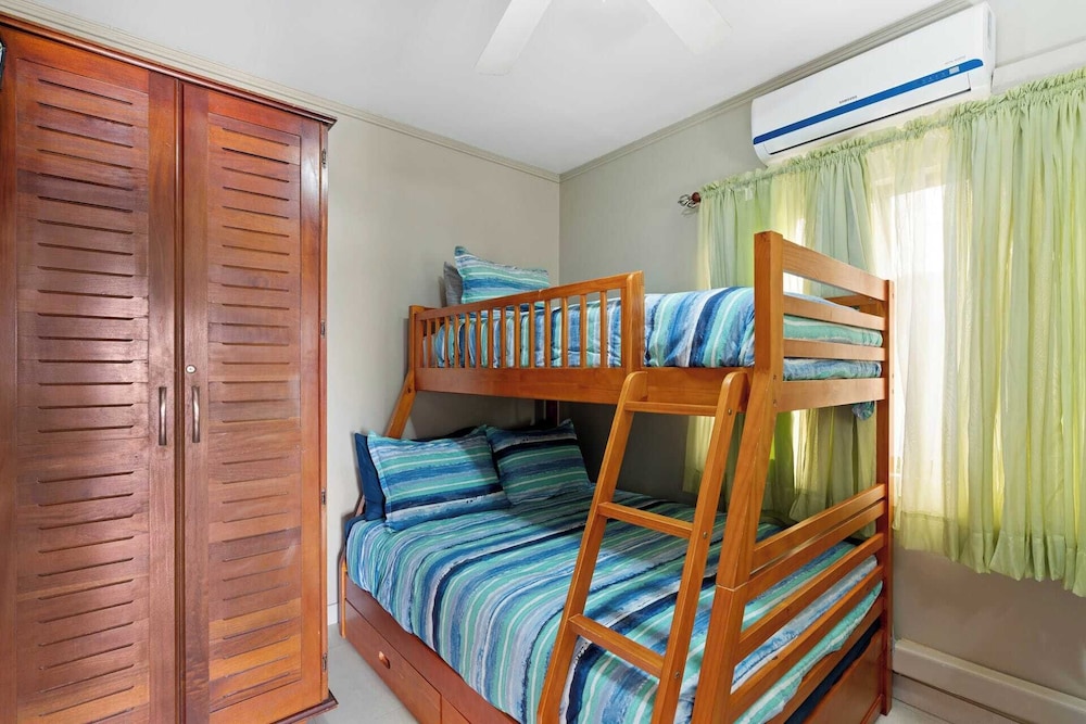 Ground-Floor Condo Near Beach & Marina by SPCR