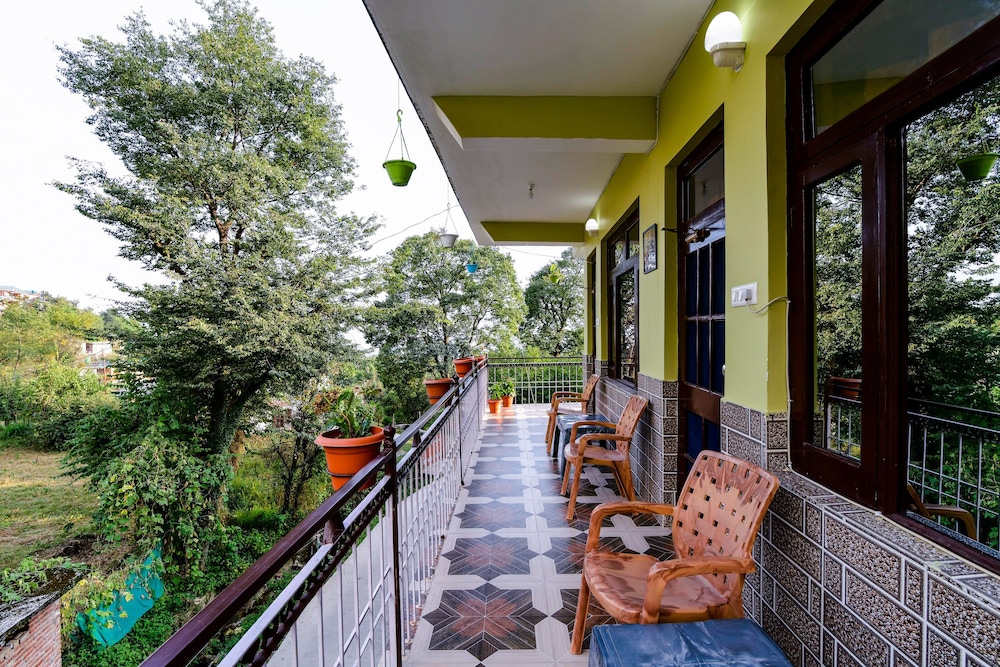 OYO 13409 Home Cozy Stay near ISBT Dharamshala