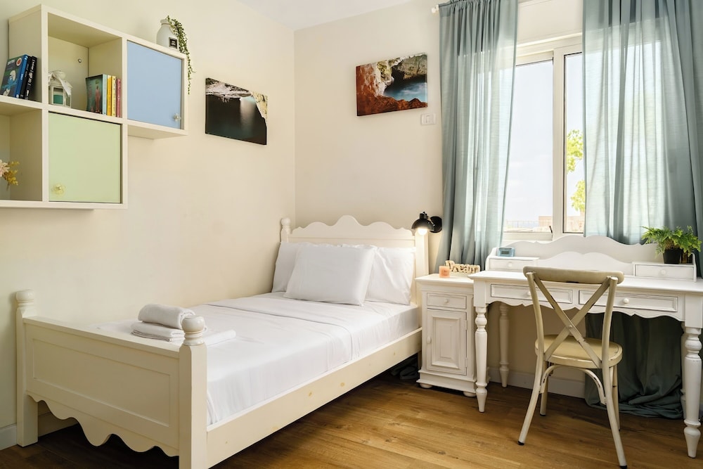 Rosh HaNikra Garden Villa by Sea N' Rent