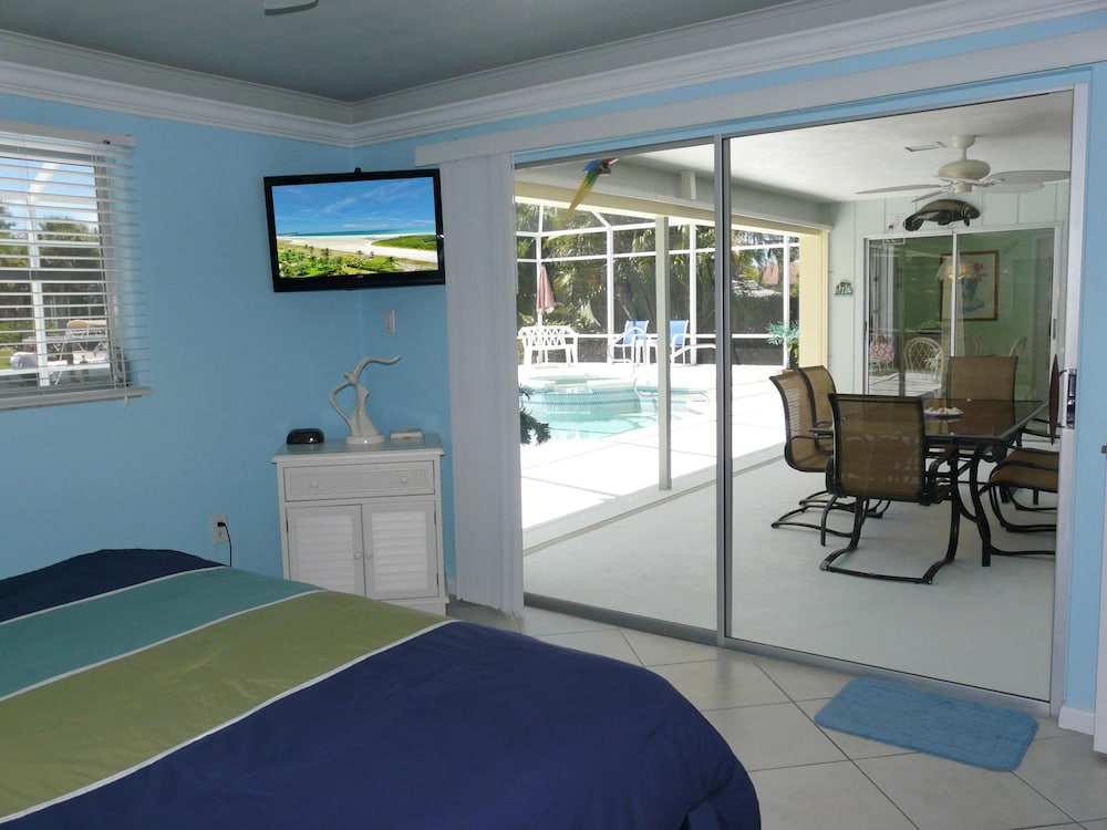 961 Abaco Court view 3