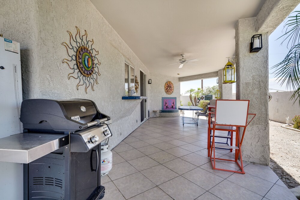 Lake Havasu Home w/ Rooftop Deck ~ 1 Mi to Beach! view 4
