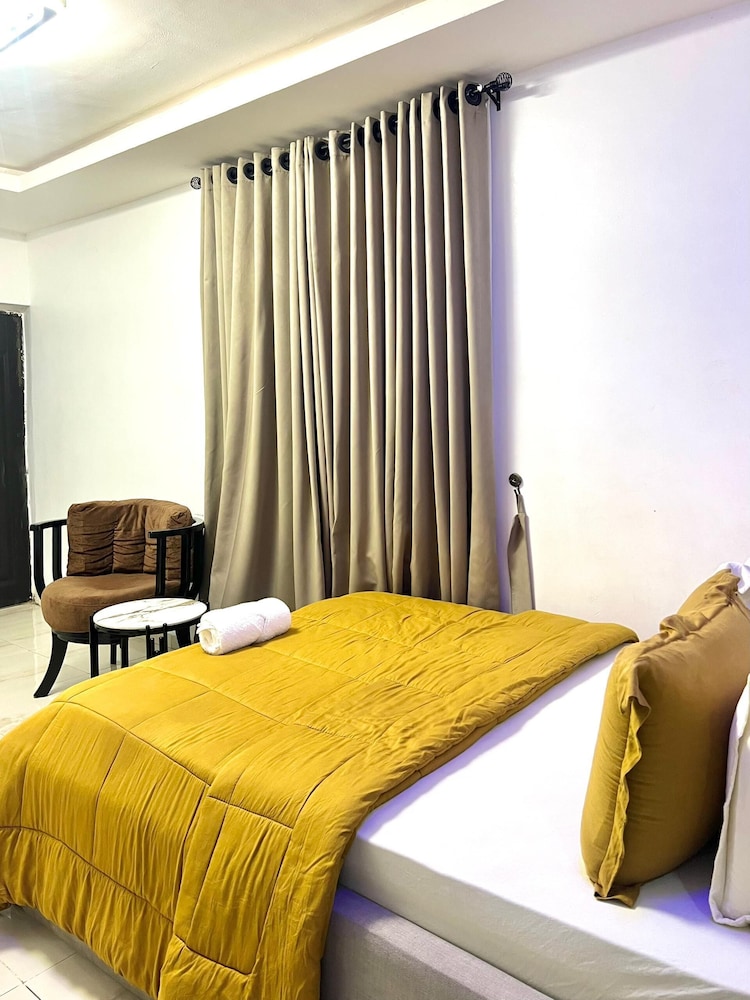 DF Blessed Apartment