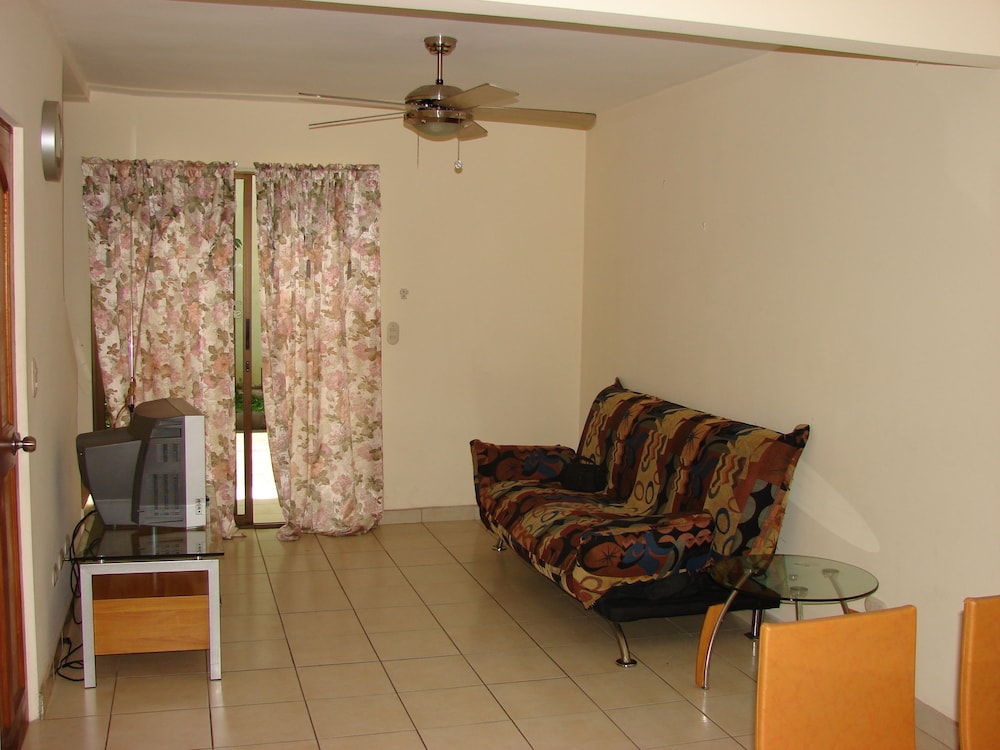 Villa Riviera