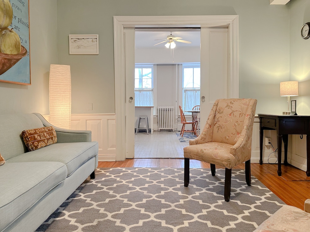 Kingston Vacations - The Wiltwyck - Property Image 1