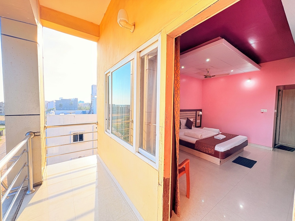 Swarna Villa puri Near Sea Beach