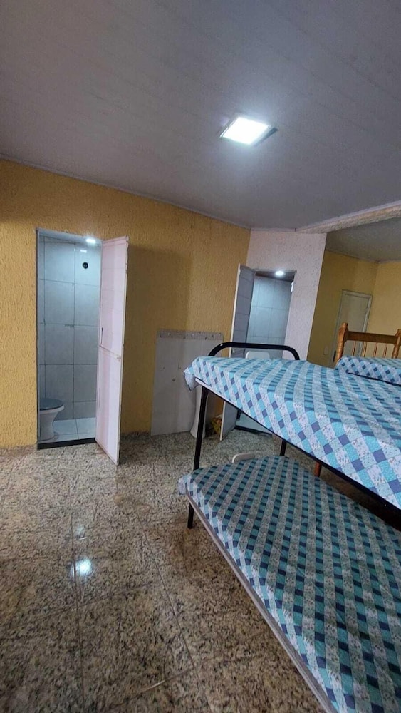 Hostel Bom e Familiar