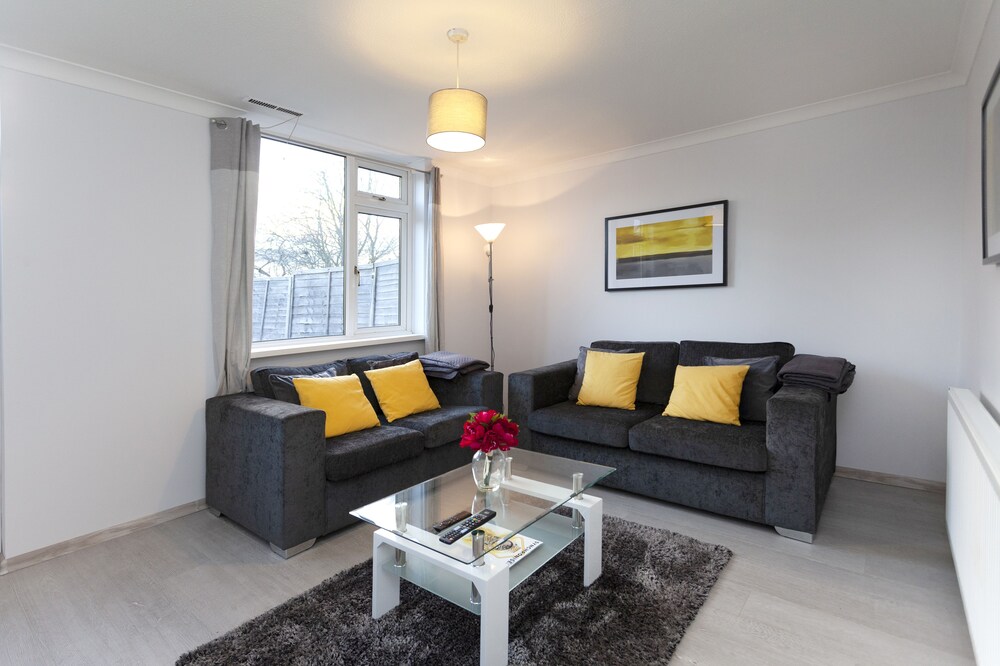 Loughborough Vacations - Mega Shelley - Property Image 6