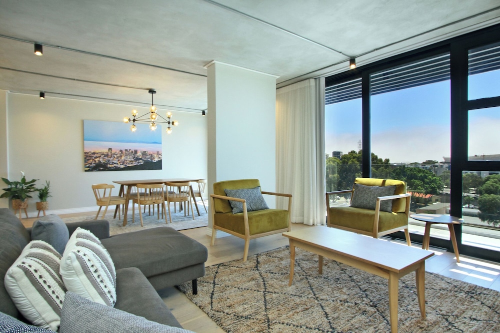 Docklands Deluxe Apartments by ITC Hospitality
