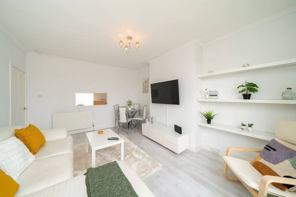Sidlaw View - 3 Bed With Style view 3
