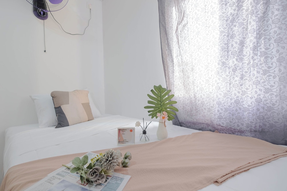 Minimalist and Well Designed 2BR Apartment with Extra Room at Vittoria Residence