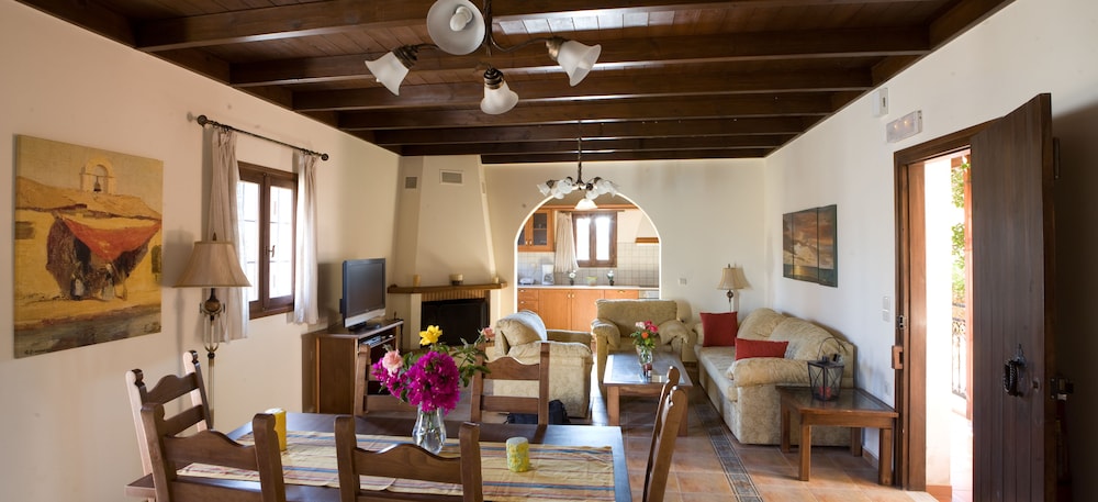 Douliana Villas