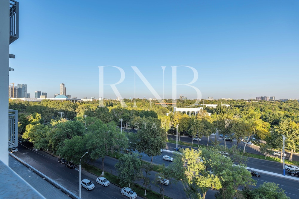 Kamolon 113 by RNB estate