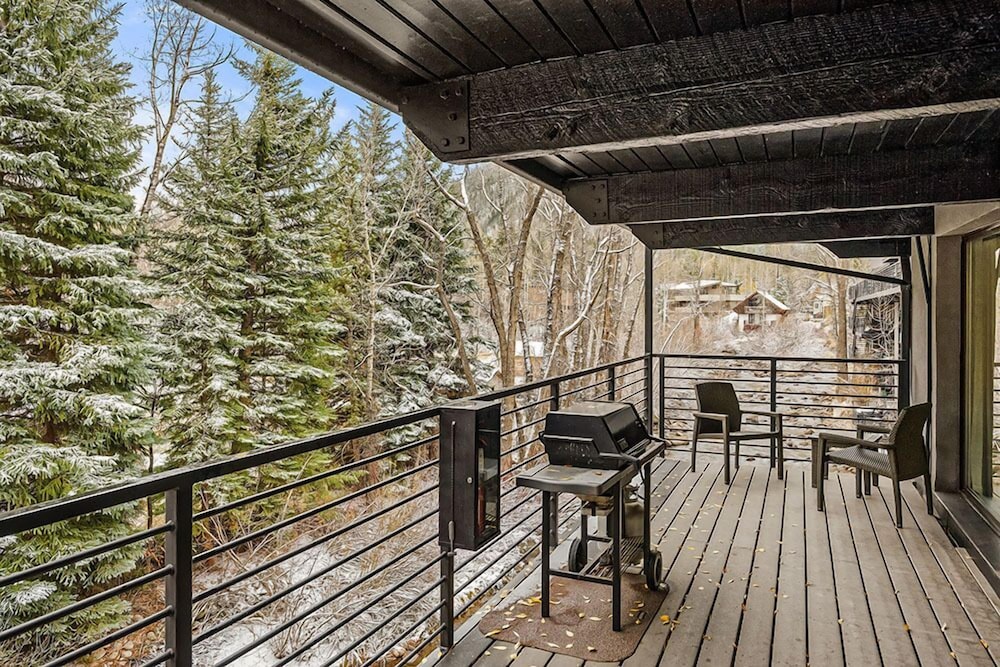 Chateau Eau Claire & Roaring Fork by Frias Properties