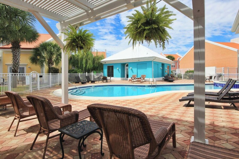 Banana Bay Townhome #13932 by Southern Vacation Rentals