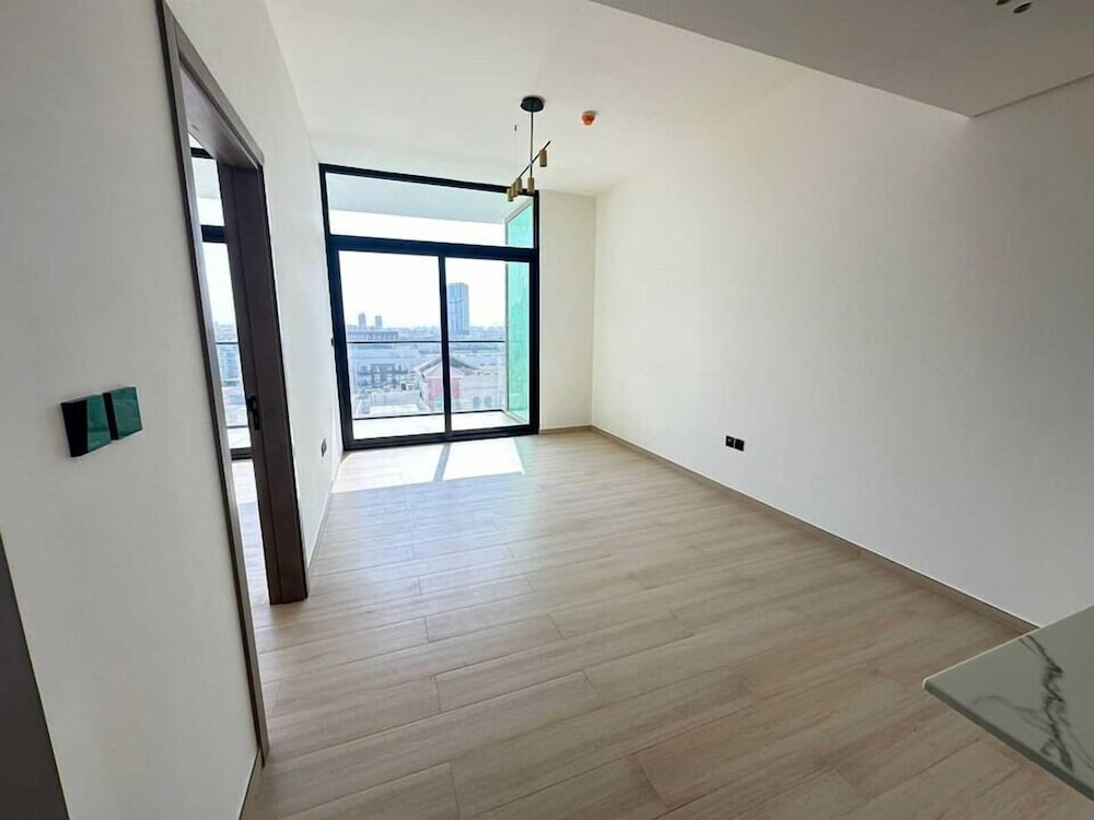 OYO HOME 1403 Spacious 1-bed Apartment I