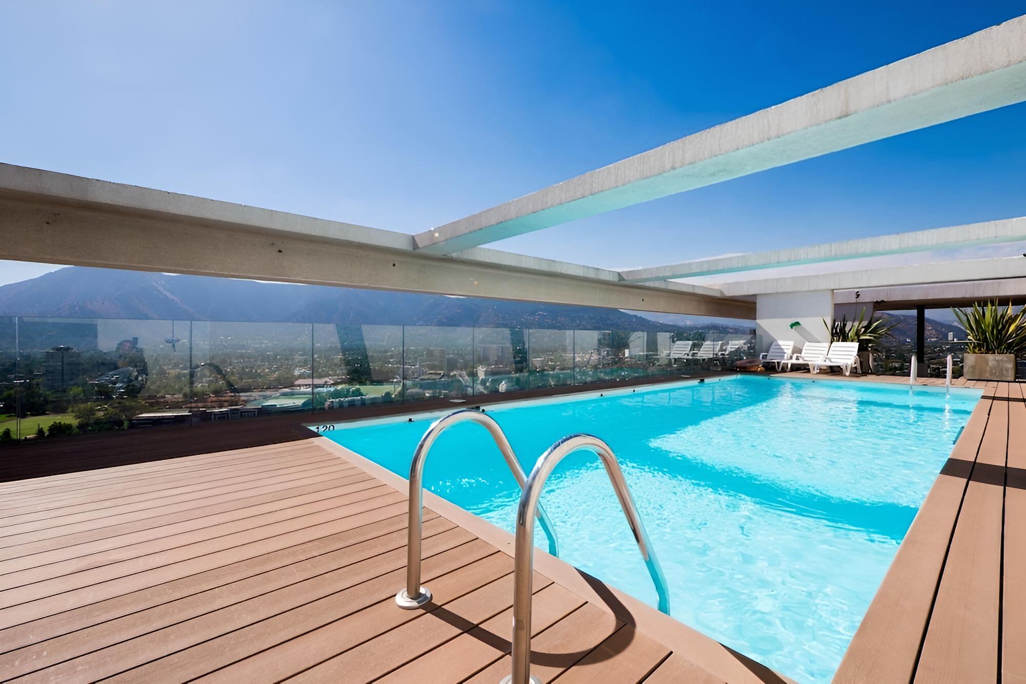 Arauco Studio w Indoor Pool Gym Next to Shopping