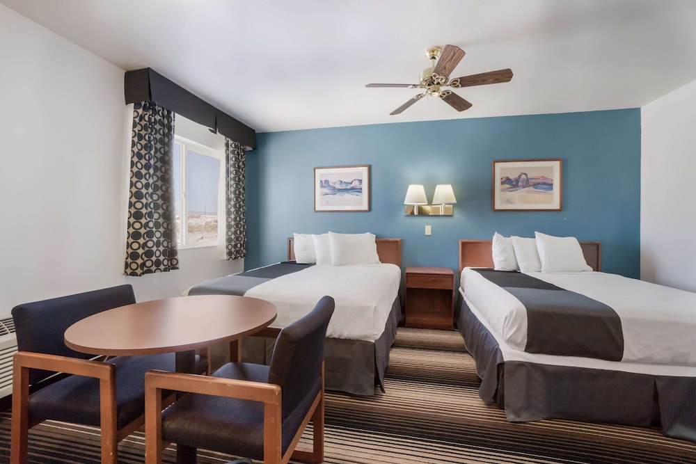 Green River Vacations - Americas Best Value Inn Green River - Property Image 2