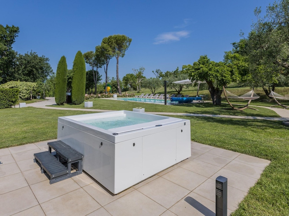 Elegant Villa, Sant'ippolito photo 3