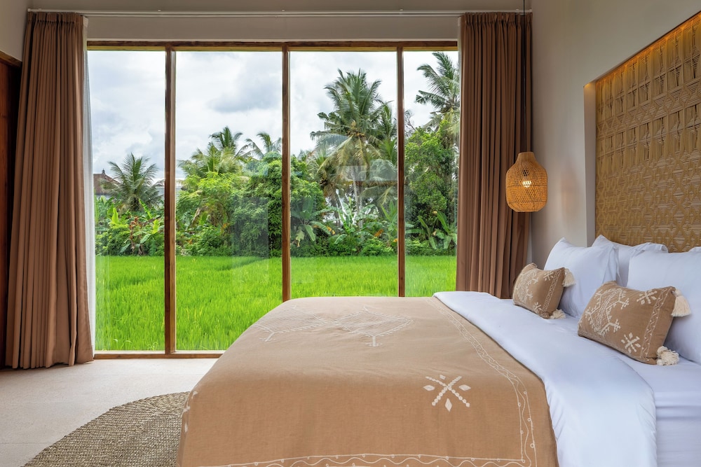 Amartya Villa by Betterplace