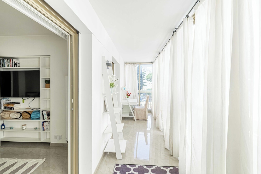 Brilliant Apartment Near the Croisette