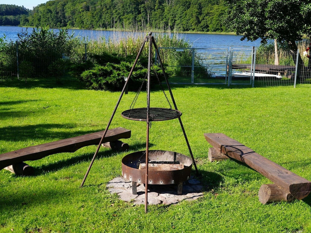 Bungalow in Kolczewo at a Lake
