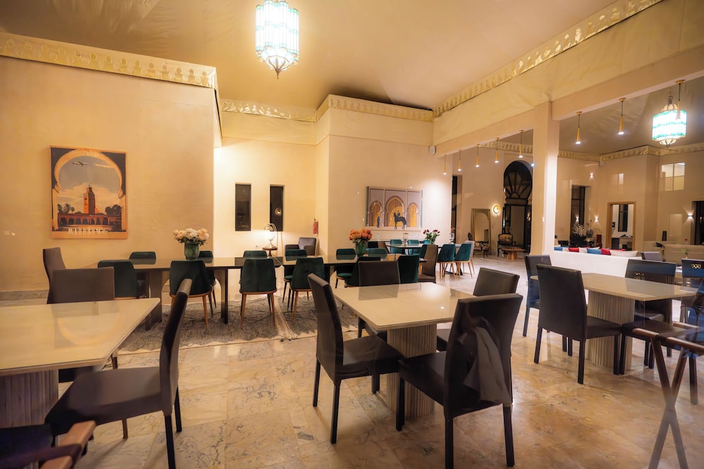 Palais Nouhass