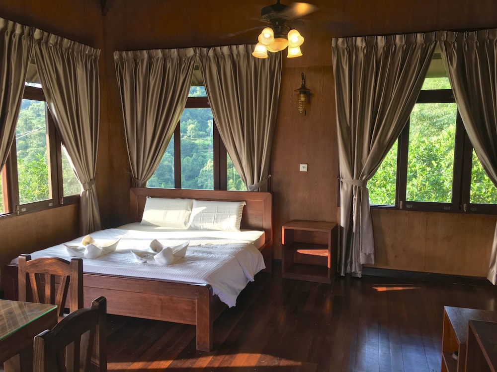 The Waterway Villa
