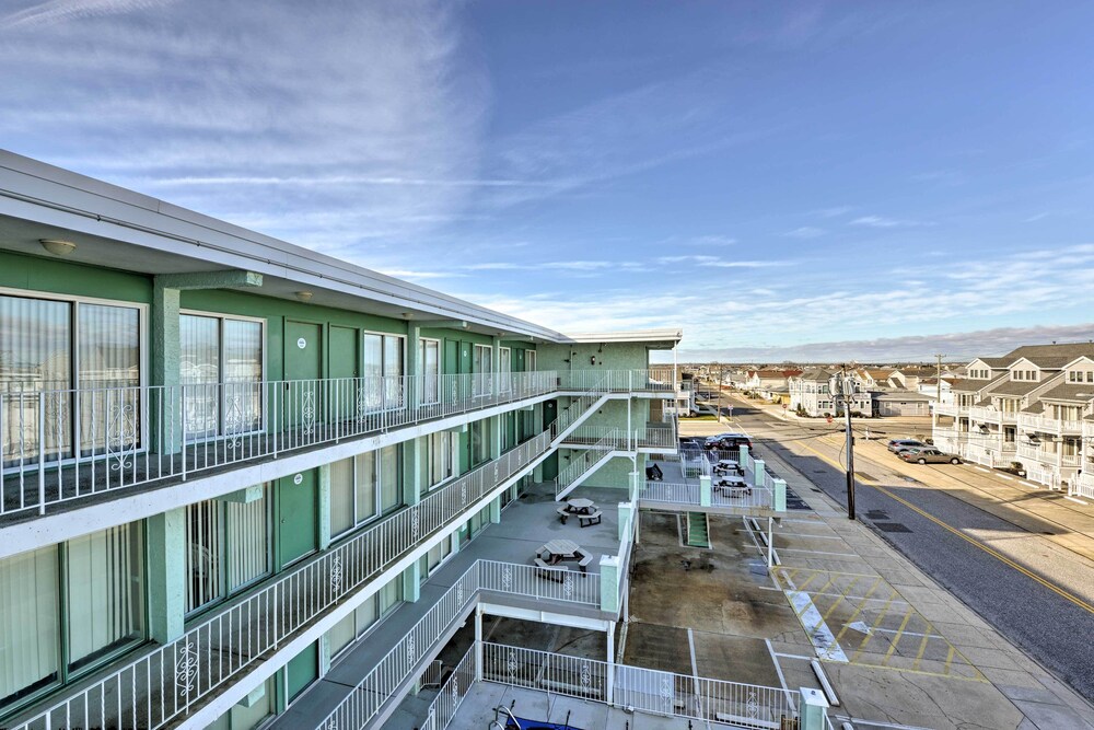 Remodeled Condo Right on Wildwood Crest Beach! view 5