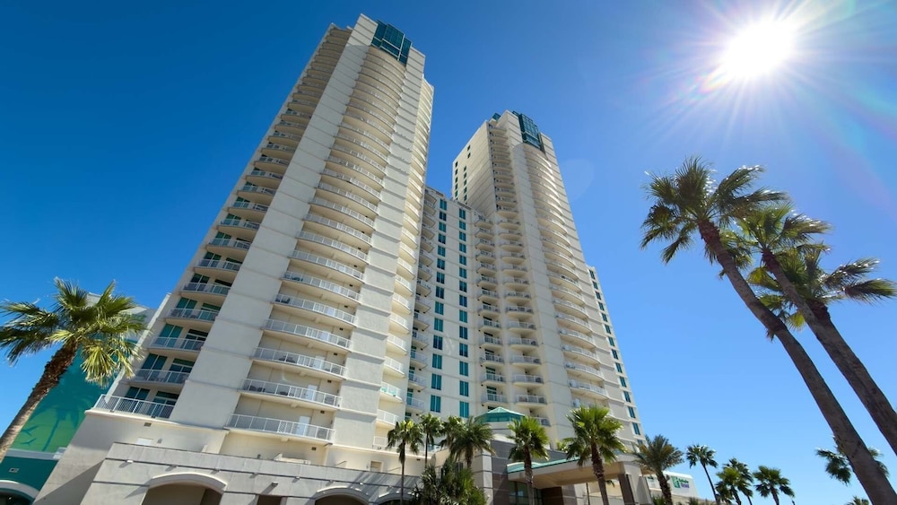 Penthouse Jr Unrivaled Luxury Insane Views 3 Bedroom Apts